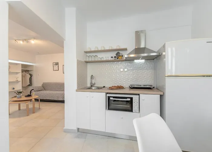 Optasia - Naxos Center Cozy House