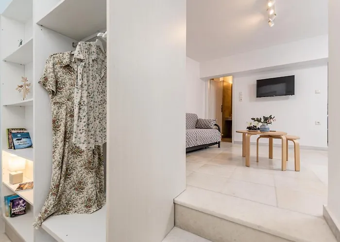 Optasia - Naxos Center Cozy House Apartment