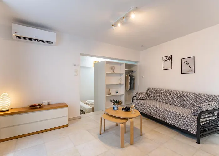 Optasia - Naxos Center Cozy House Apartment Naxos City